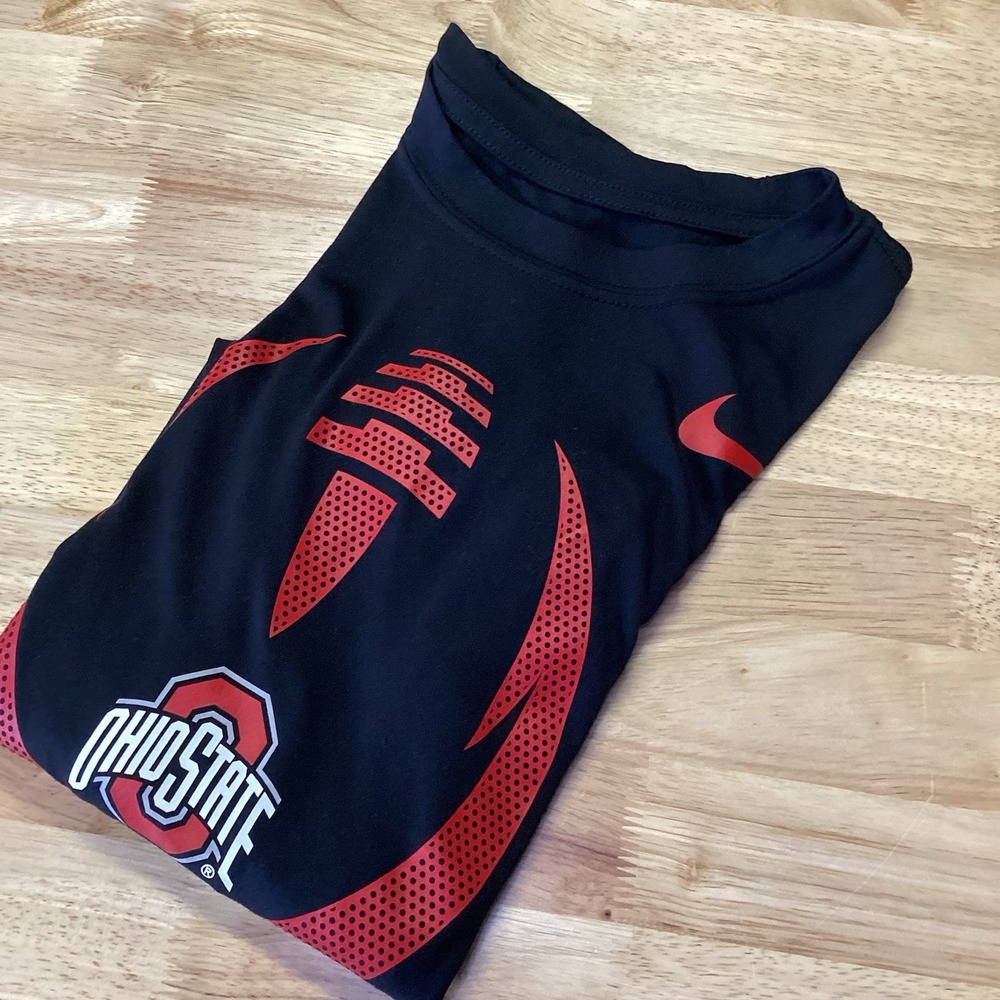 EUC Mens Nike Ohio State Football Short‎ Sleeved Tshirt- Black - Large